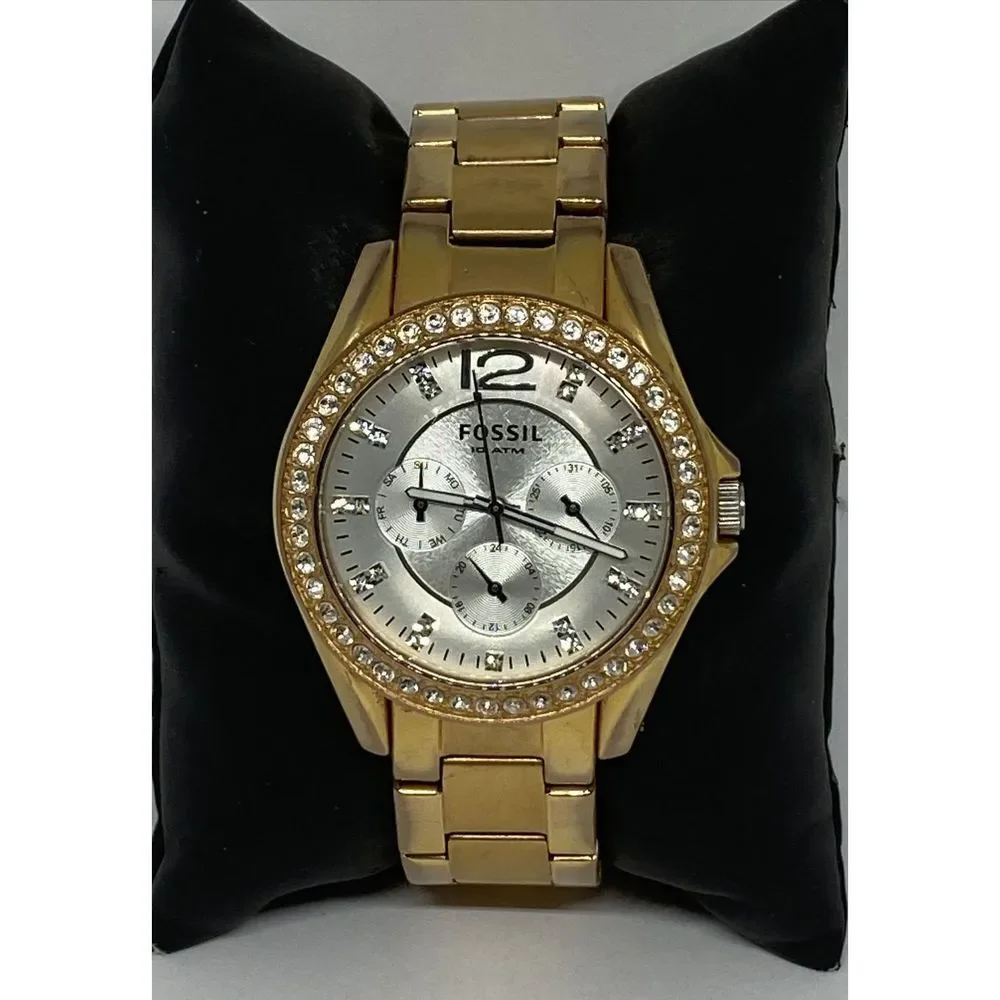 Fossil Riley ES2811 Womens Stainless Steel Analog Silver Dial Quartz Watch XR784